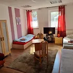 Neubeeren Apartment