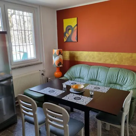 Apartament Neubeeren Großbeeren