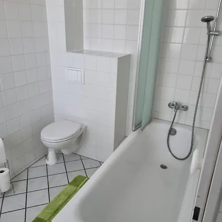 Apartment Neubeeren